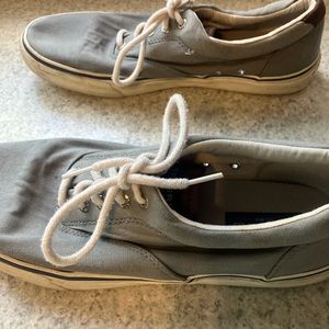 Mens classic sperry loafer